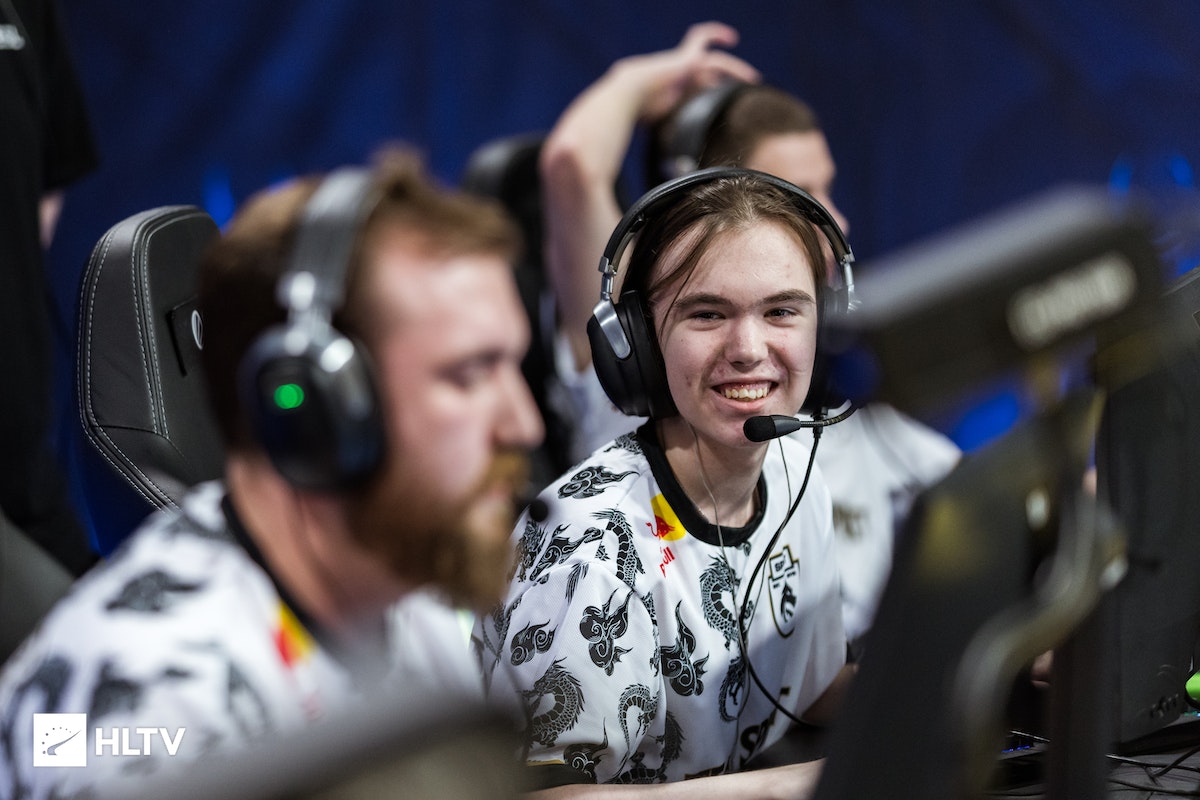 多次上演精 多次上演精